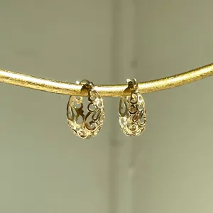 14KT Yellow Gold Tapered Filigree Design Hoop Earrings 16mm