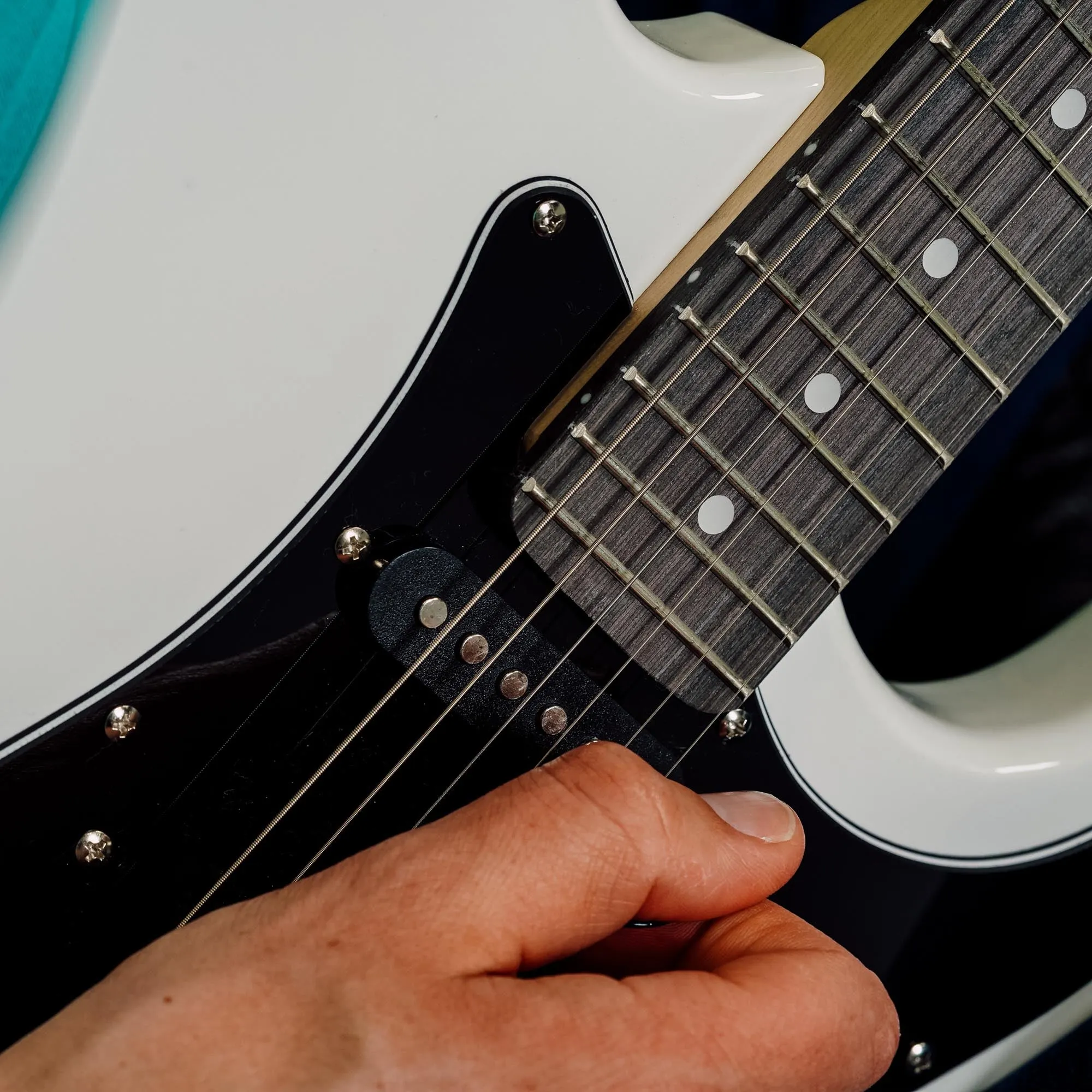 3rd Avenue 3/4 Size Electric Guitar