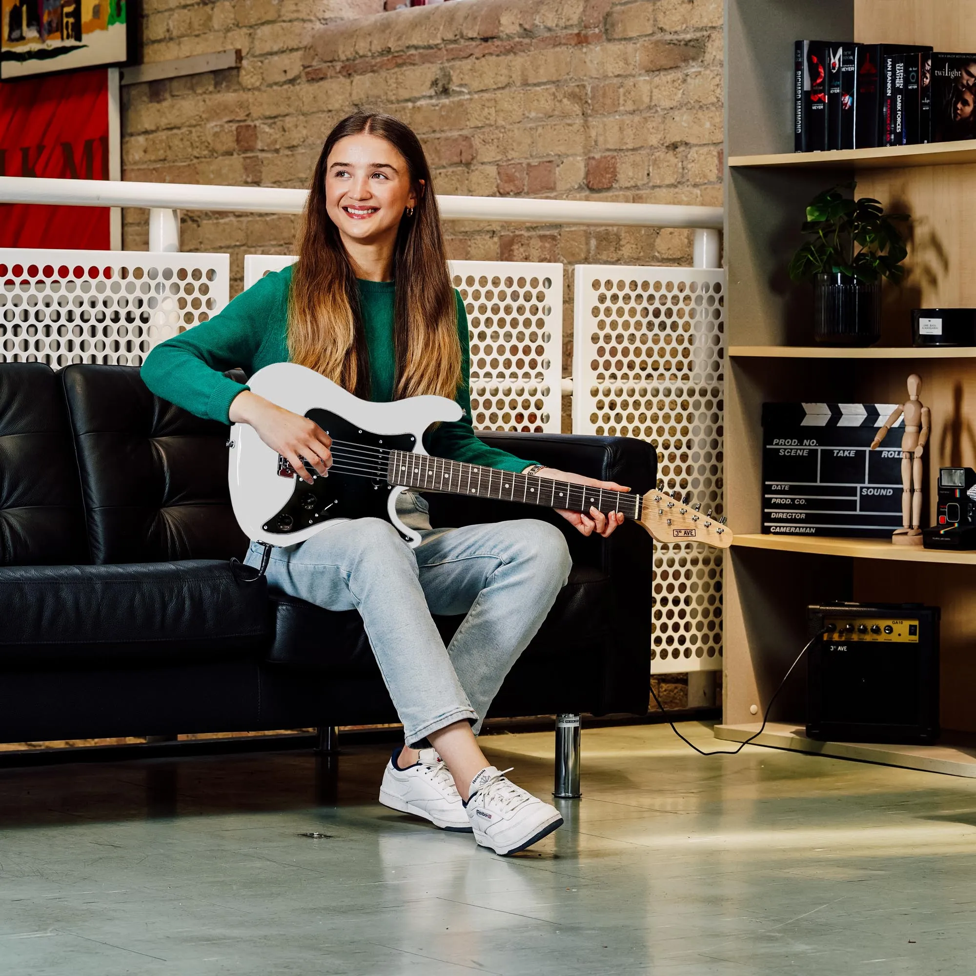 3rd Avenue 3/4 Size Electric Guitar