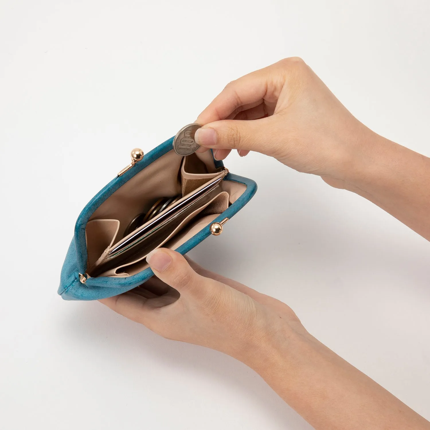 ALLTEGA | アルテガ　frog wallet