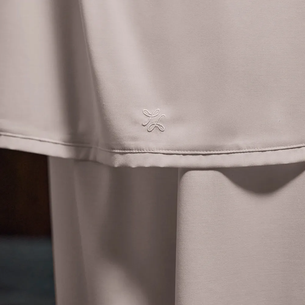 Aman Prayerwear - Alabaster