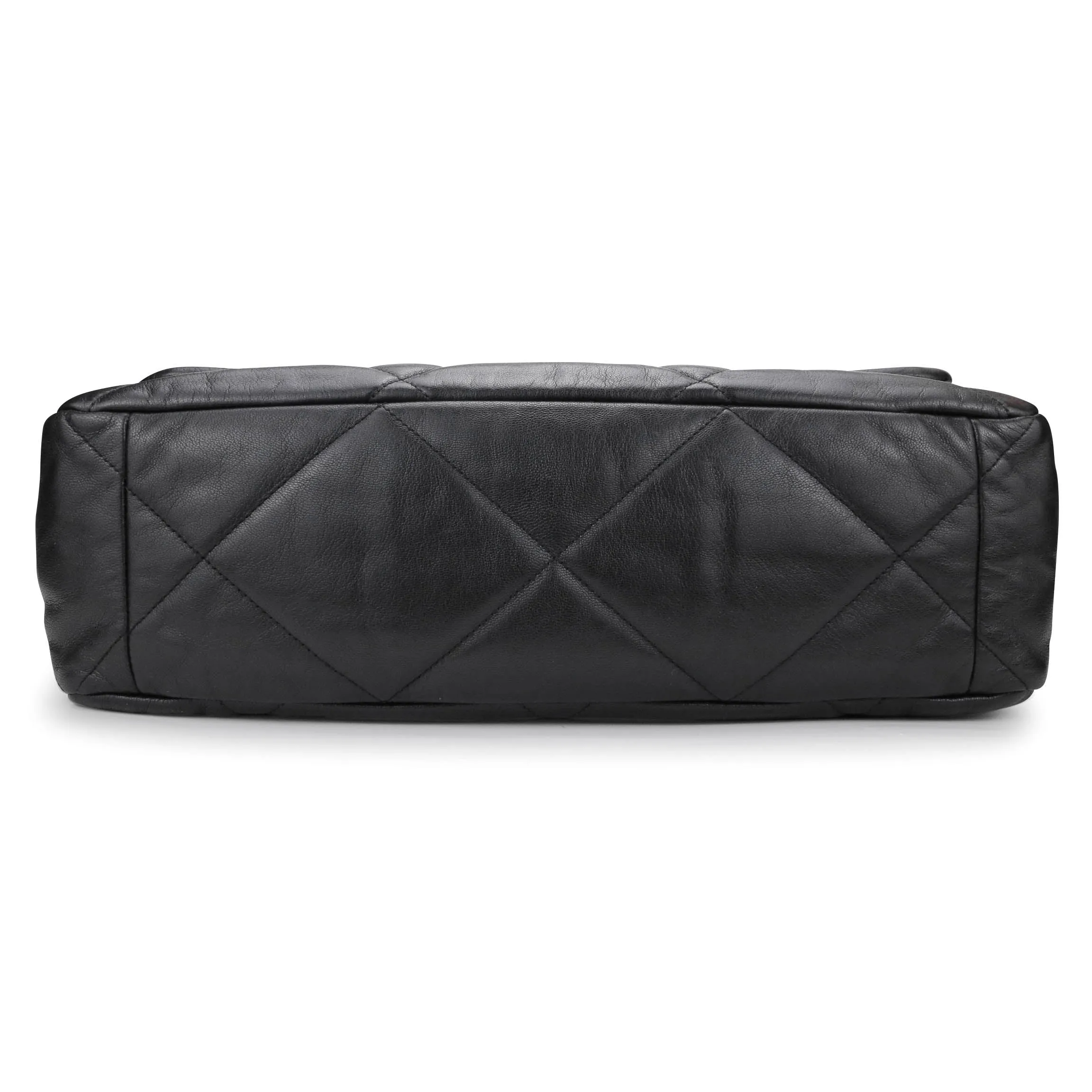 CHANEL 19 Maxi Flap Bag in Black Goatskin