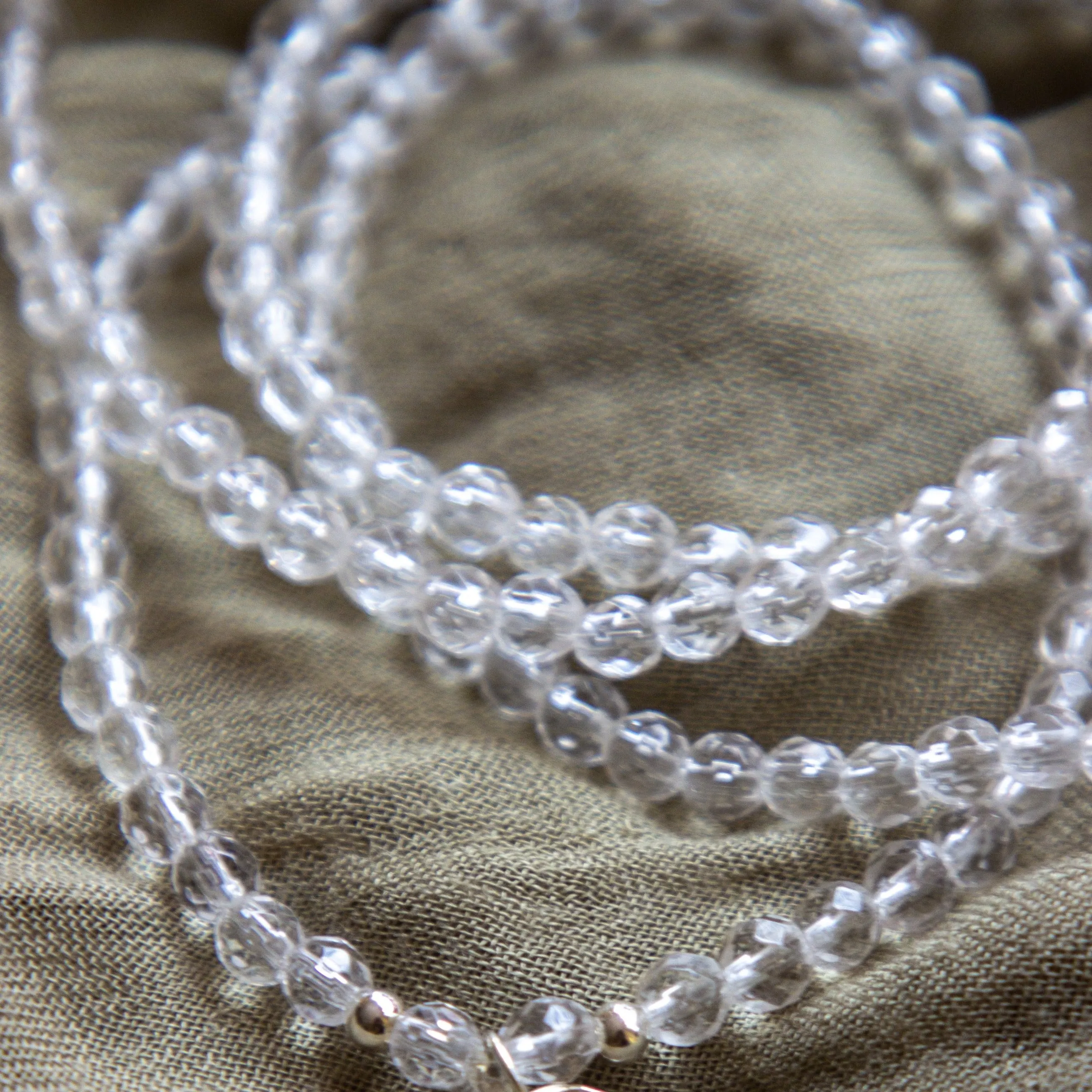 Clarity Quartz Signature Stretch Bracelet