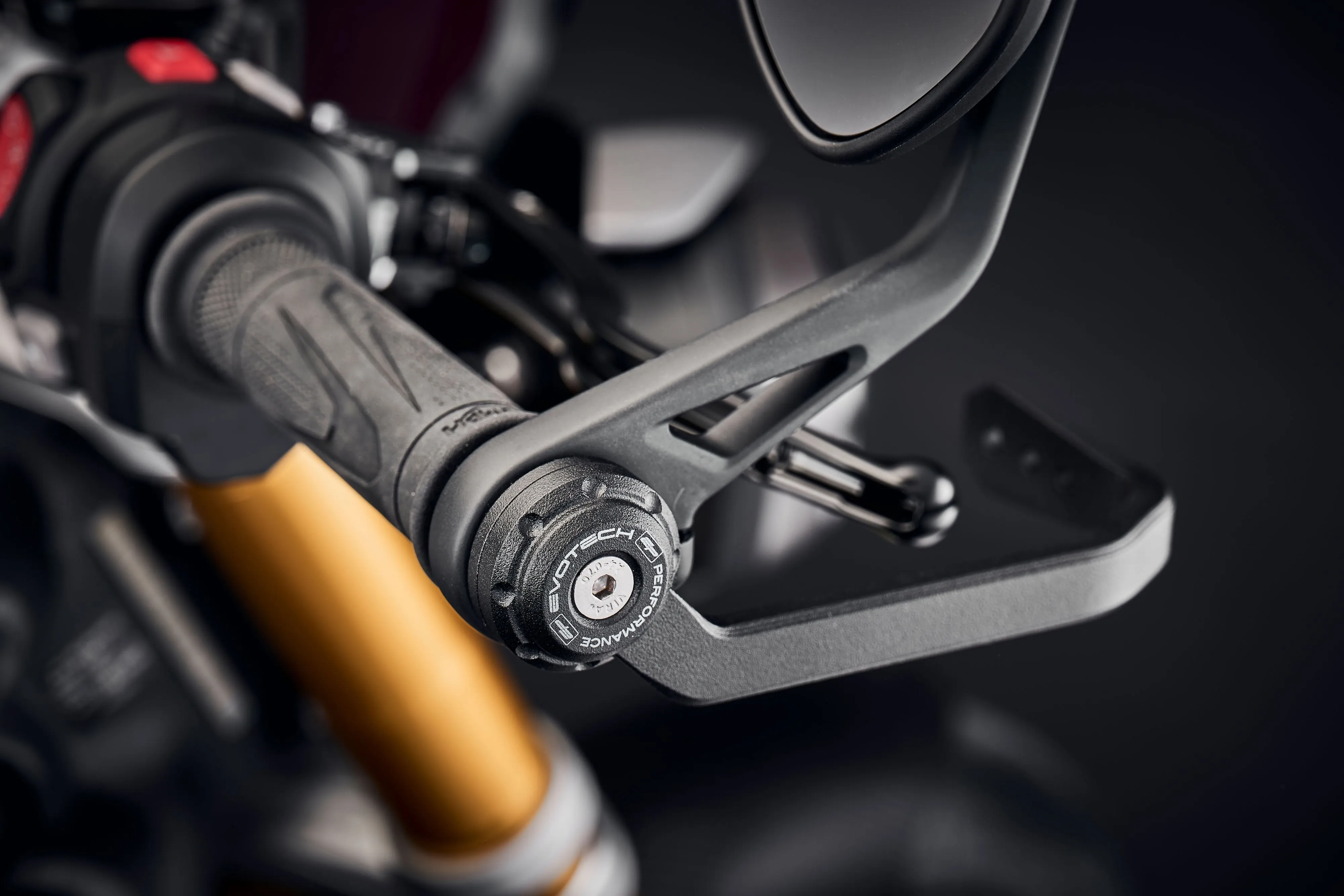 Evotech Triumph Bobber TFC Brake And Clutch Lever Protector Kit (2020 ) (Bar End Mirror Version)