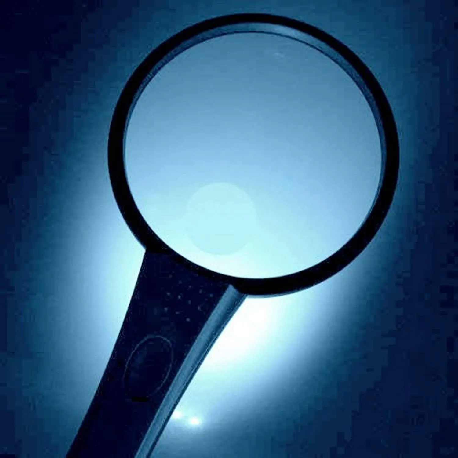 Extra Lightweight Magnifying Glass with Light - With higher magnification secondary lens  - 4 sizes