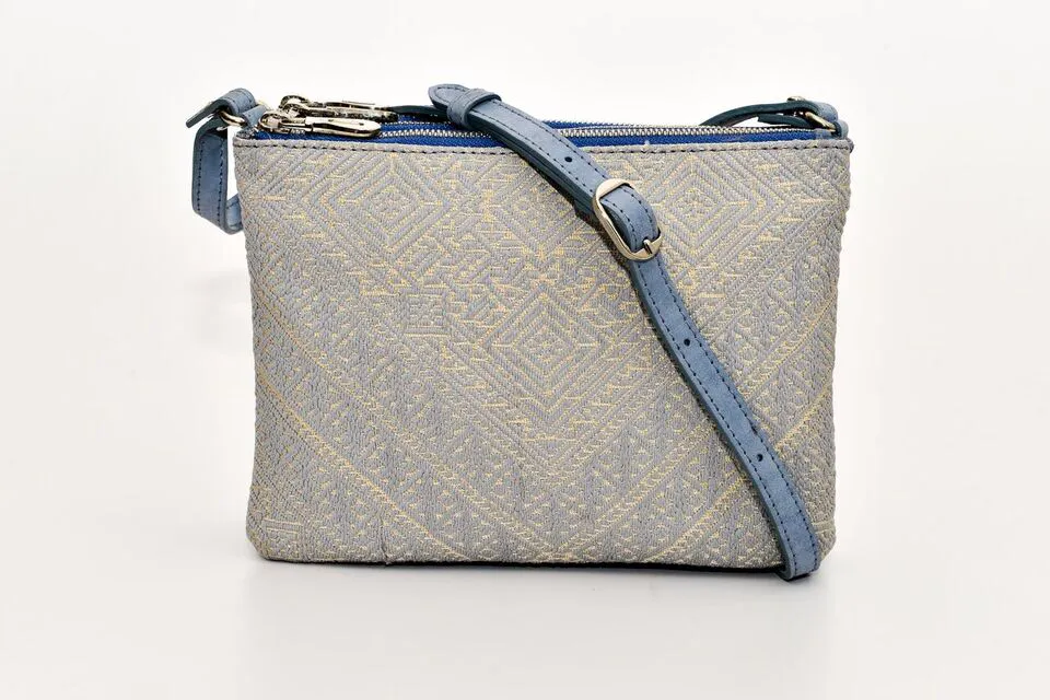 FAY Triple -zip Crossbody Bag - Powdered blue