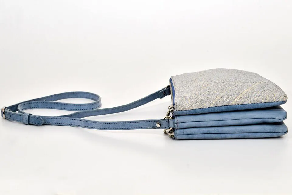 FAY Triple -zip Crossbody Bag - Powdered blue