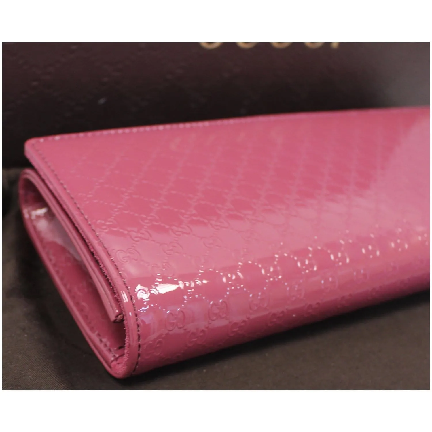 GUCCI Broadway Patent Microguccissima Small Clutch Fuschia - Last Call