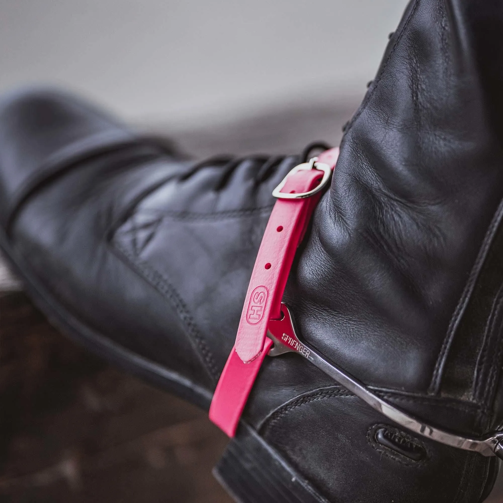 Herman Sprenger Spur Straps Biothane Pink