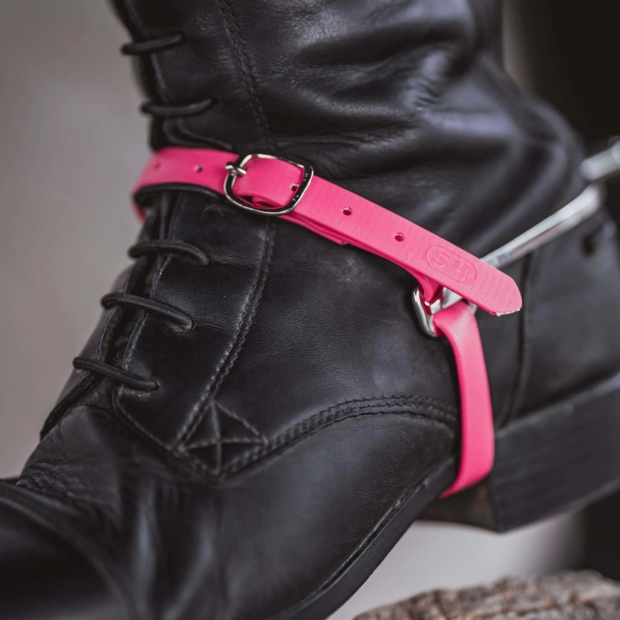 Herman Sprenger Spur Straps Biothane Pink