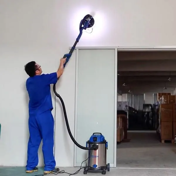 Hyundai 1400W 3-In-1 Wet and Dry HEPA Filtration Electric Vacuum Cleaner | HYVI3014