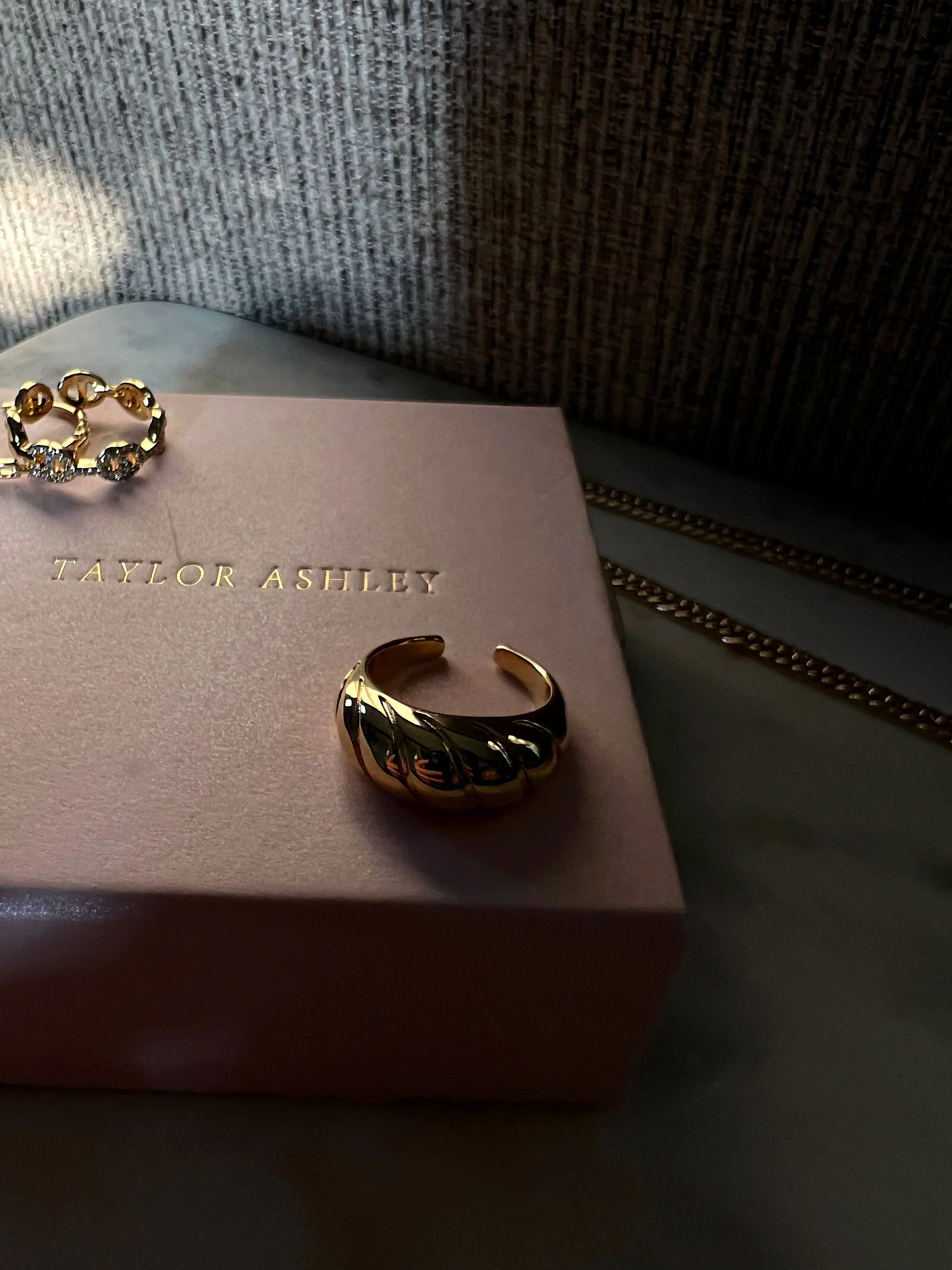 Le Croissant Ring