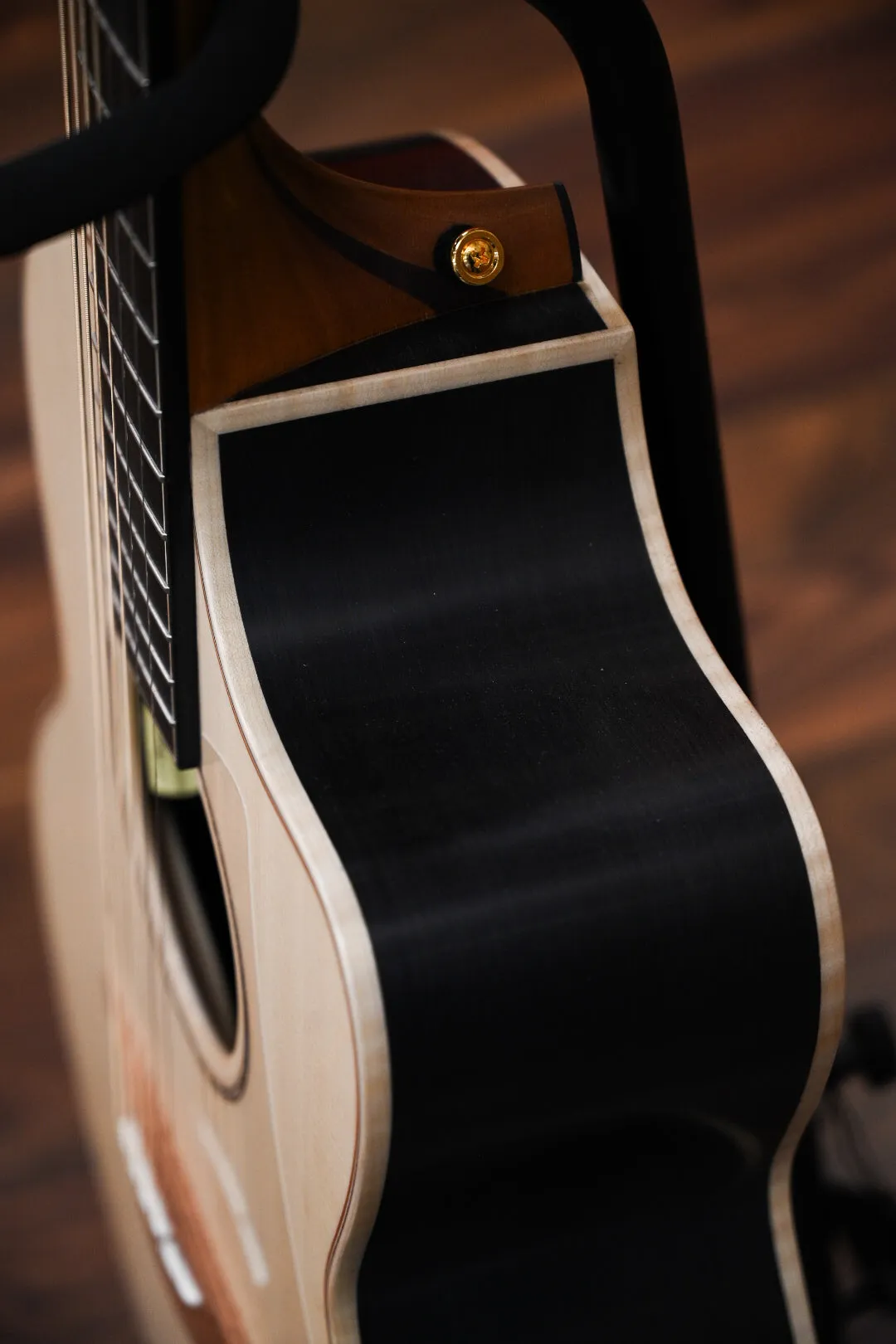 Lowden F-35C Lutz Spruce & Bog Oak