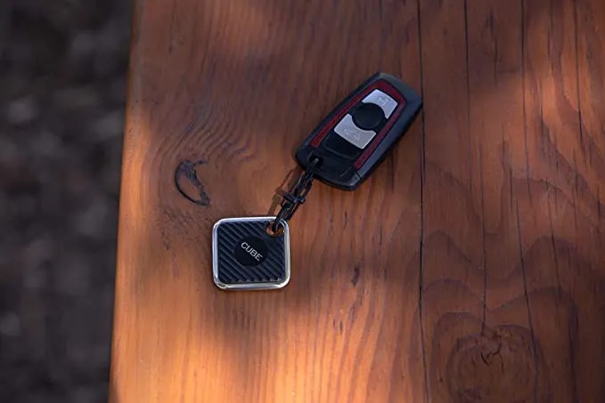 New in box! Cube Pro Key Finder Smart Tracker Bluetooth GPS Tracker for Dogs, Kids, Cats, Luggage, Wallet, with app for Phone, Replaceable Battery Waterproof Tracking Device