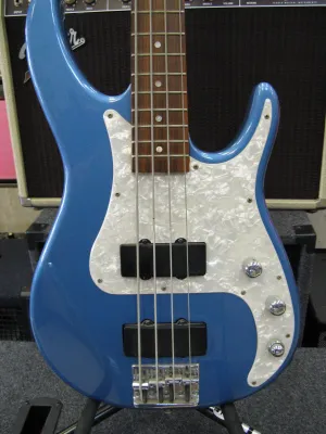 Peavey Axcelerator Bass Guitar
