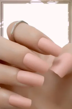 Press On Nails Nude Peach Short Matte Square Tip Nail Kit