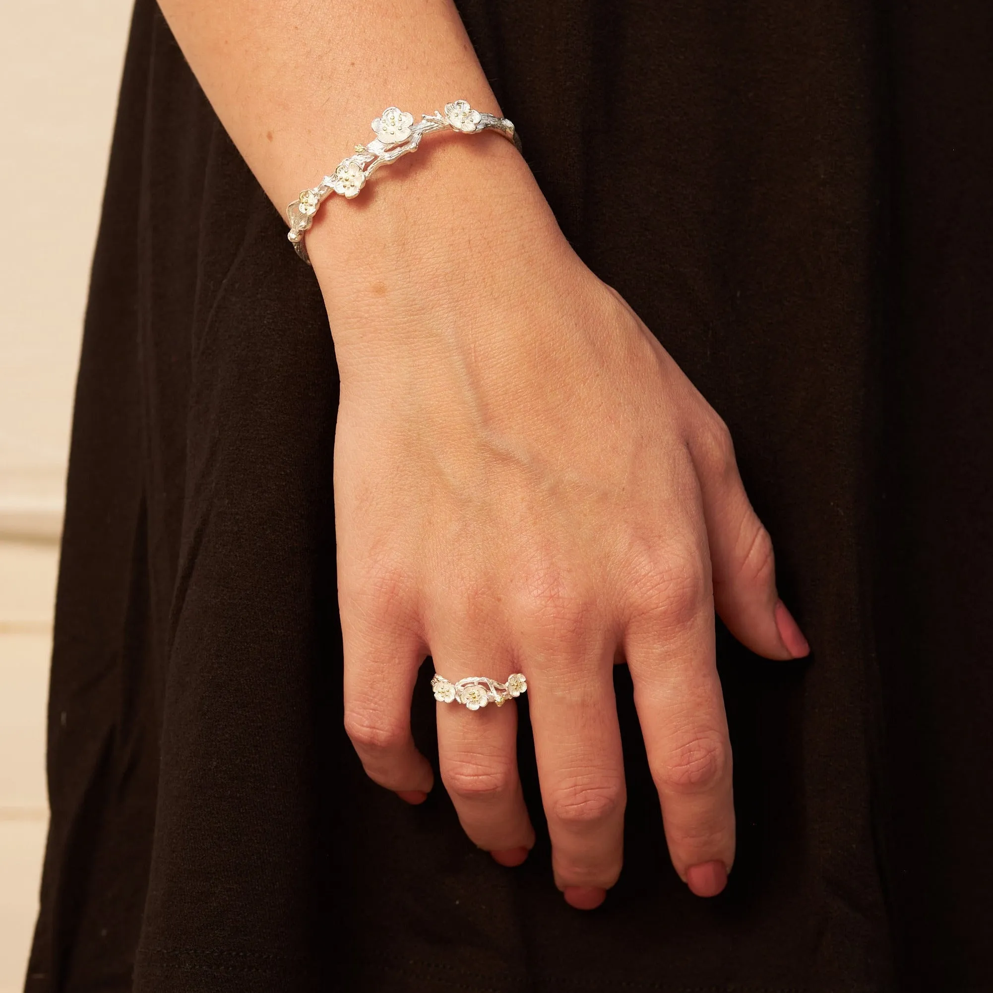 Sterling Silver Plum Blossom Bangle/Bracelet
