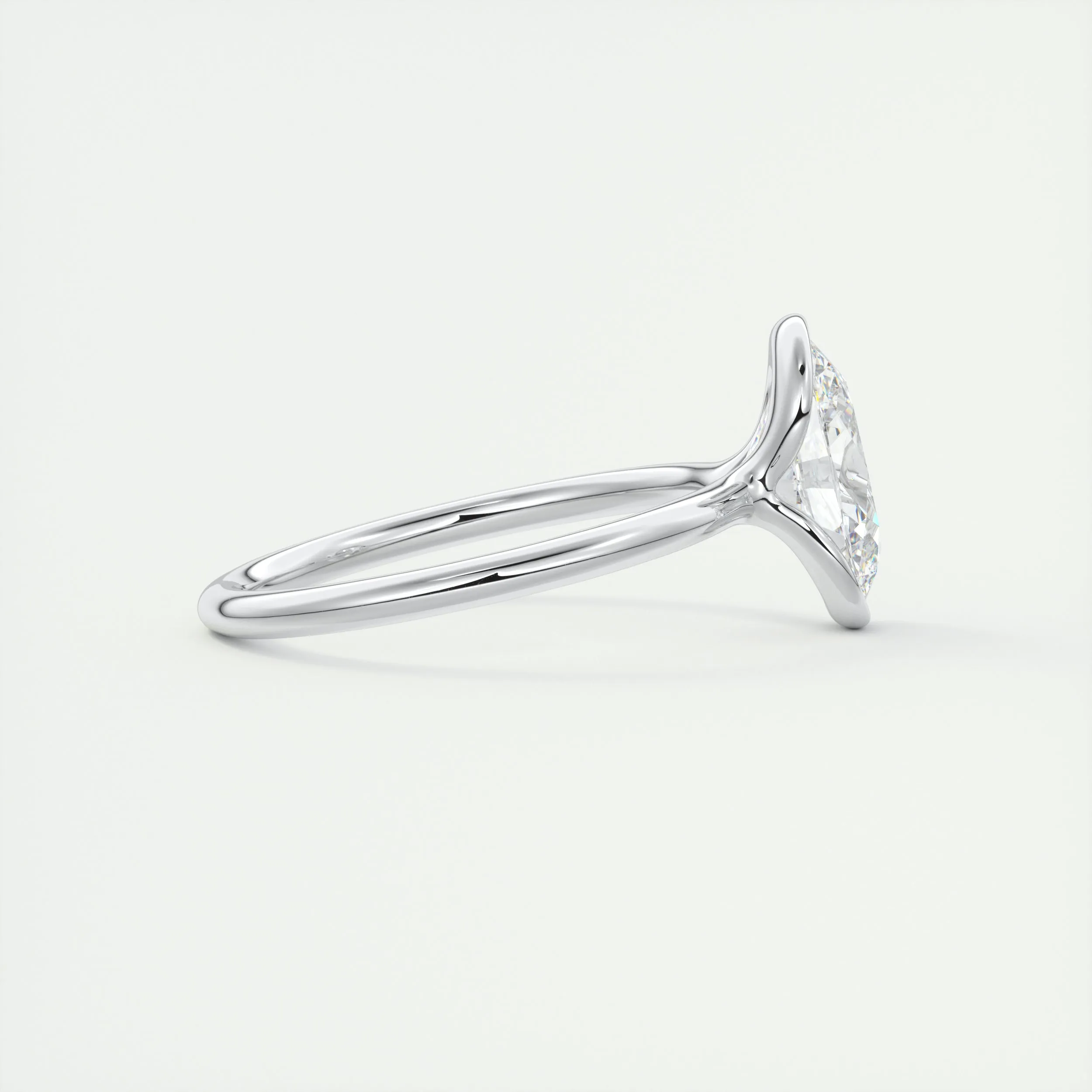 The Clutch | Oval