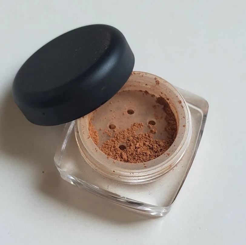 Toasted - Loose Matte Eyeshadow