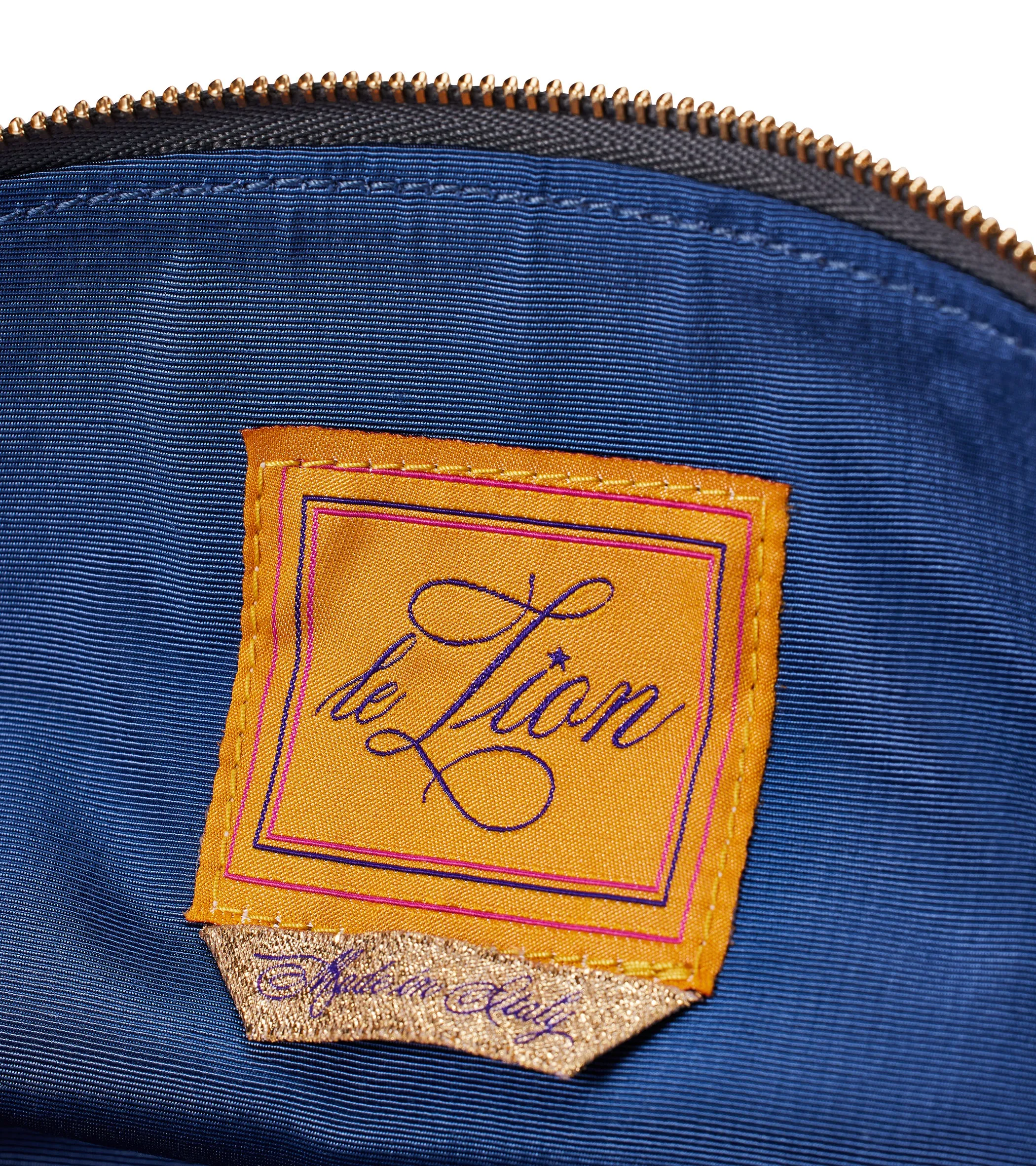 Velvet Le Pouch