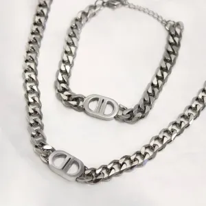 Veronica Set