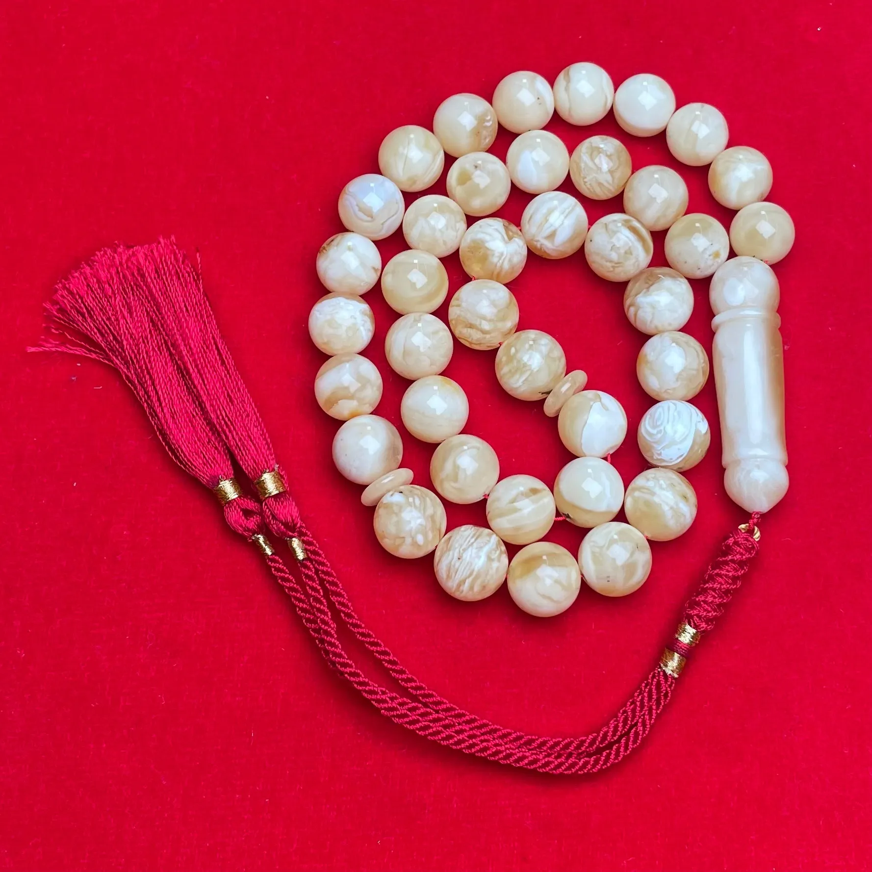 WHITE AMBER MISBAHA 11mm 33,4g
