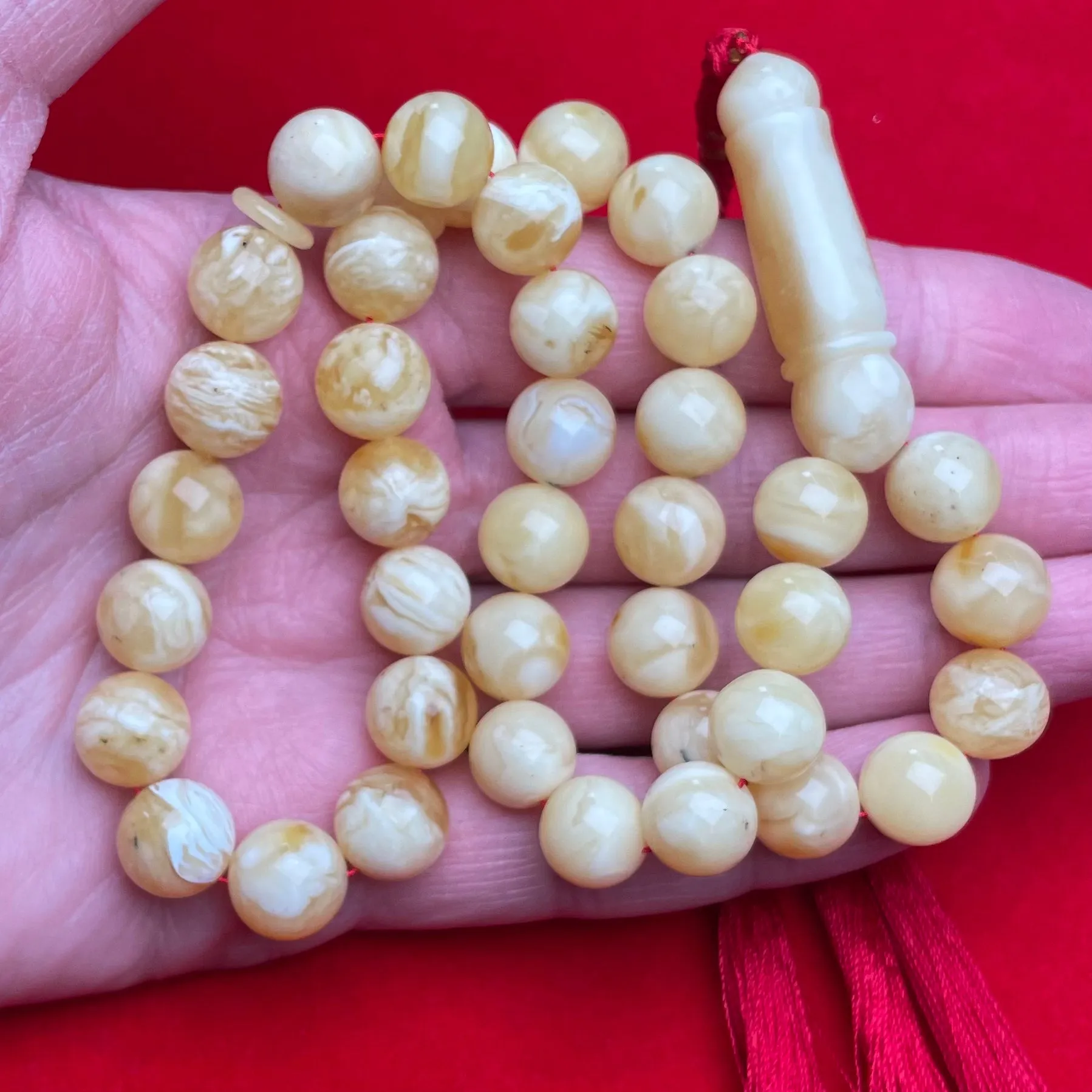 WHITE AMBER MISBAHA 11mm 33,4g