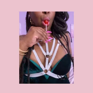 Winona adjustable harness